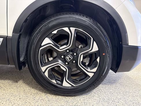 Used 2017 Honda CR-V Touring image 10