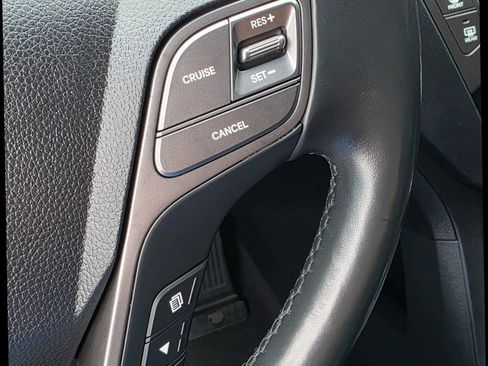 Used 2018 Hyundai Santa Fe Sport image 23