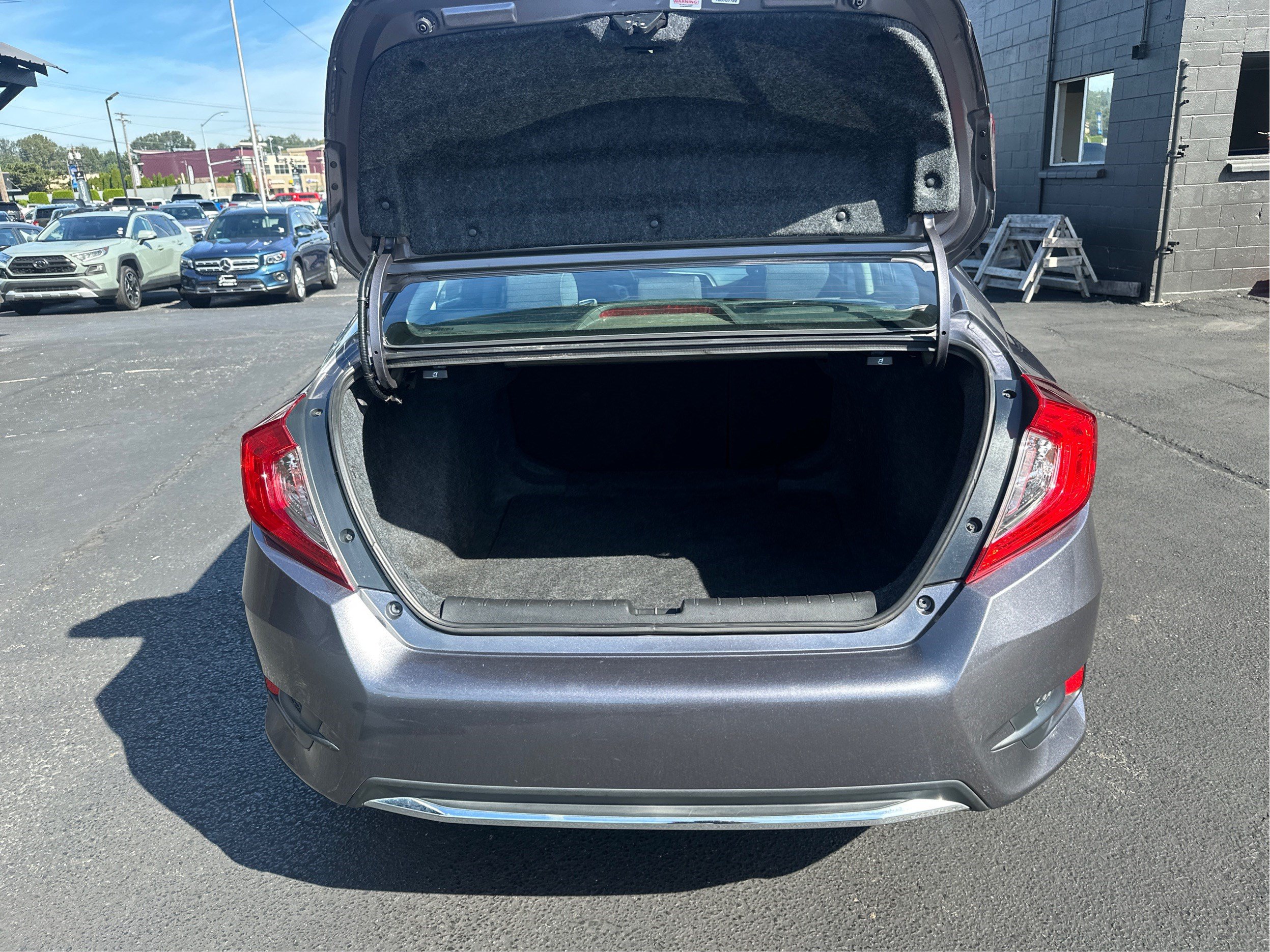 Used 2020 Honda Civic EX image 11