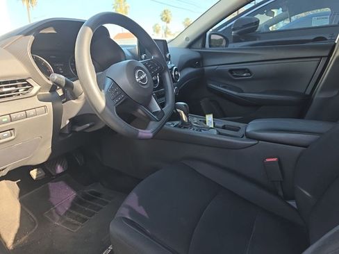 Used 2024 Nissan Sentra S FWD image 4