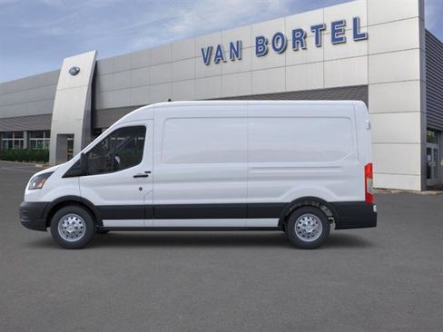 New 2026 Ford Transit 250 148 Medium Roof Extended AWD image 24