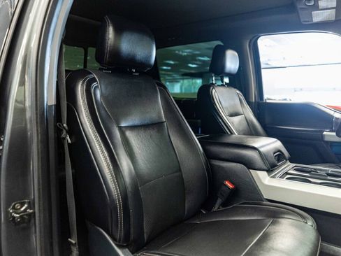 Used 2017 Ford F250 Lariat w/ Lariat Ultimate Package AWD/4WD image 17