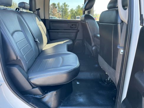 Used 2022 RAM 1500 Tradesman w/ Chrome Appearance Group AWD/4WD image 26