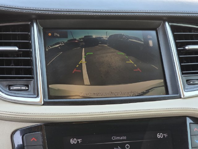 Used 2020 INFINITI QX50 Luxe w/ Navigation Package FWD image 12