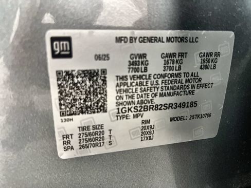Used 2025 GMC Yukon Elevation w/ Elevation Premium Package AWD/4WD image 36