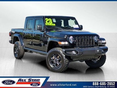 Used 2023 Jeep Gladiator Sport