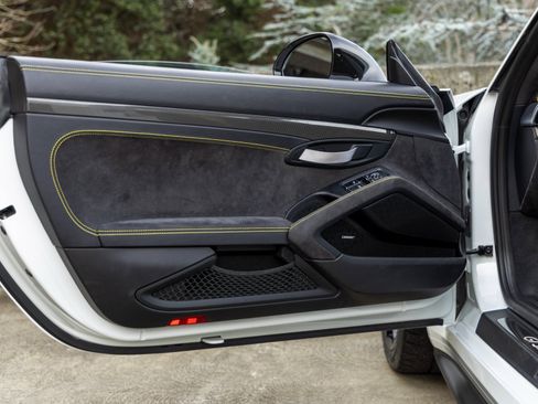 Used 2019 Porsche 911 GT3 RS image 30