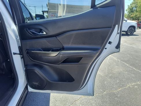 Used 2018 GMC Acadia SLT FWD image 30