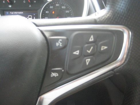 Used 2021 Chevrolet Equinox LT w/ LPO, Cargo Package AWD/4WD image 27