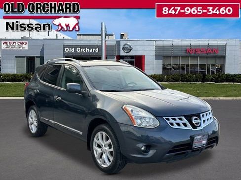 Used 2013 Nissan Rogue SL AWD/4WD image 3