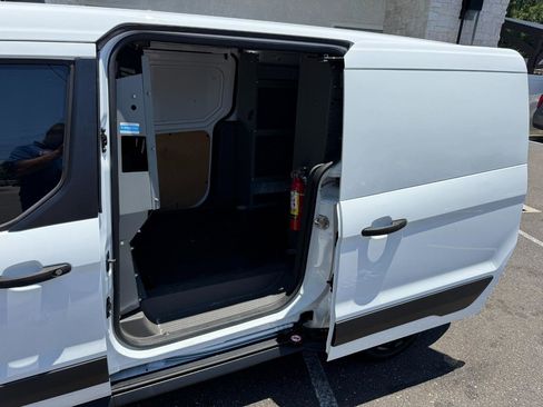 Used 2019 Ford Transit Connect XL FWD image 13
