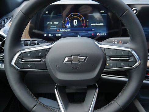 New 2026 Chevrolet Equinox ACTIV w/ Convenience Package III image 12