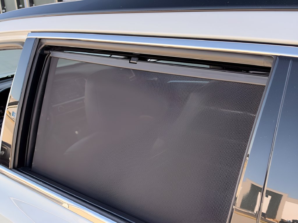Used 2019 Toyota Highlander XLE AWD/4WD image 35