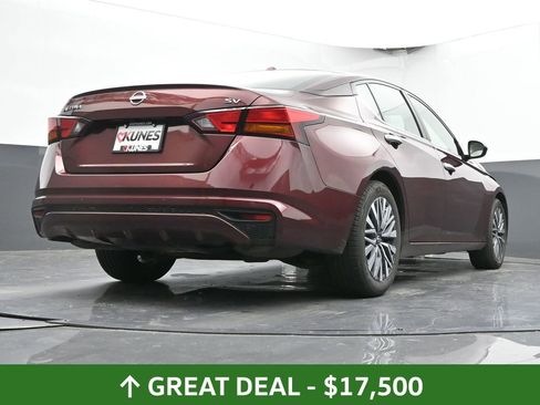 Used 2023 Nissan Altima 2.5 SV image 50