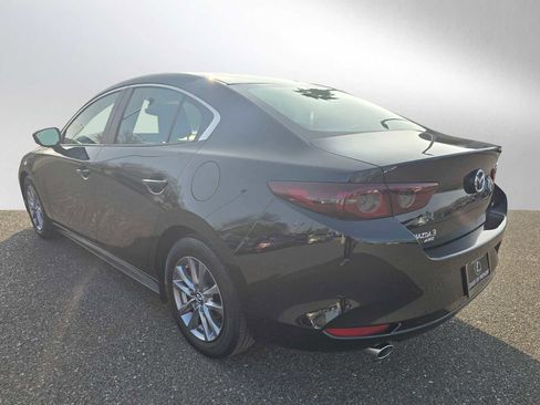 Used 2020 MAZDA MAZDA3 AWD Sedan w/ Select Package image 5