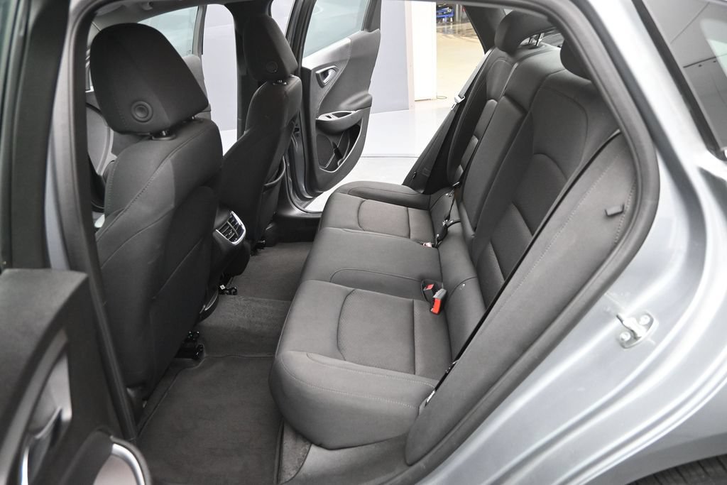Used 2025 Chevrolet Malibu LT FWD image 17
