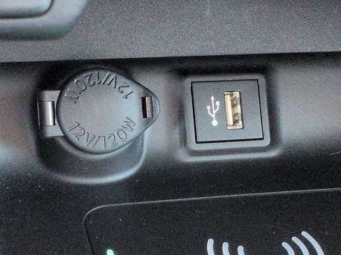 Used 2024 Toyota RAV4 XLE Premium AWD/4WD image 21