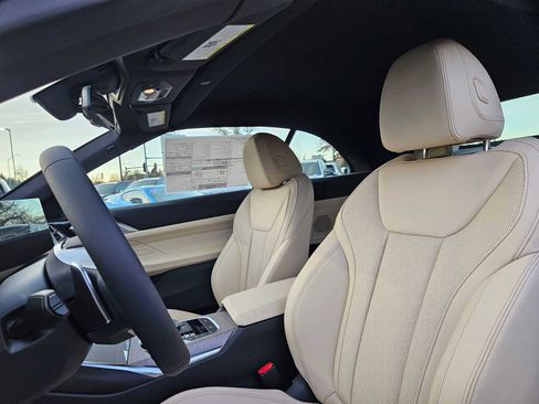 New 2026 BMW 430i xDrive Convertible w/ Convenience Package image 23