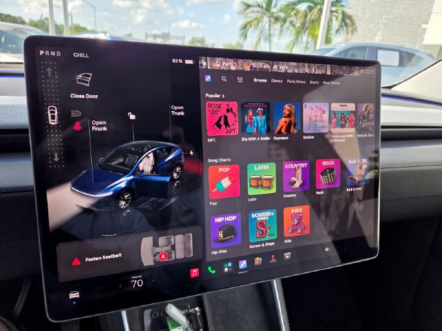 Used 2026 Tesla Model Y Long Range RWD image 36