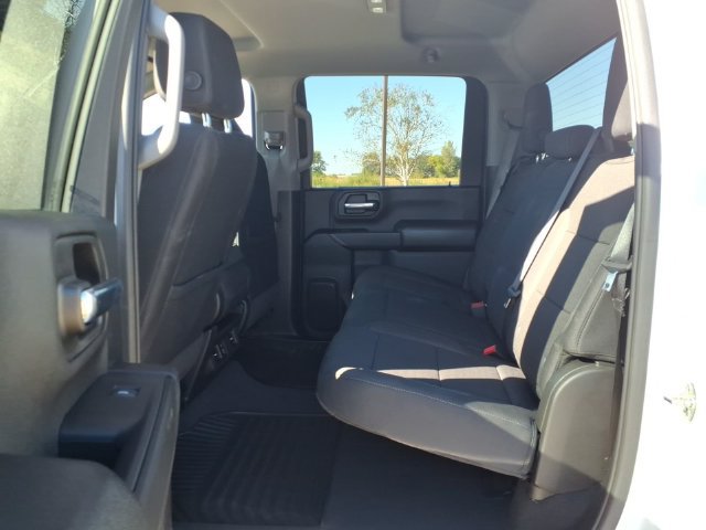 Used 2025 Chevrolet Silverado 2500 Custom w/ Custom Value Package AWD/4WD image 6