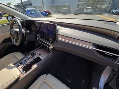 Certified 2023 Lexus RX 350 AWD w/ Accessory Package (Z1) image 20