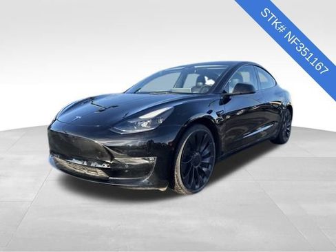Used 2022 Tesla Model 3 Performance image 3