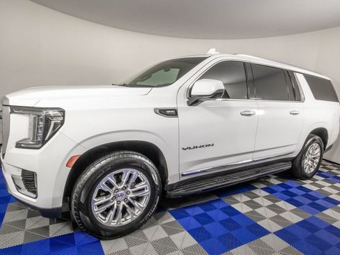 Used 2021 GMC Yukon XL SLT w/ SLT Premium Package RWD image 1