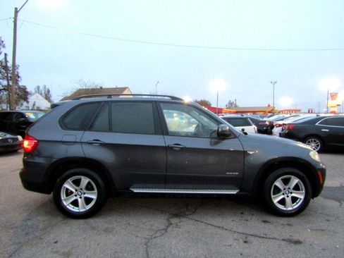 Used 2011 BMW X5 xDrive35i AWD/4WD image 4
