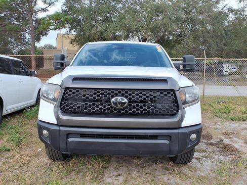 Used 2019 Toyota Tundra SR image 2