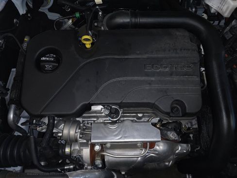 Used 2024 Chevrolet Malibu LT image 30