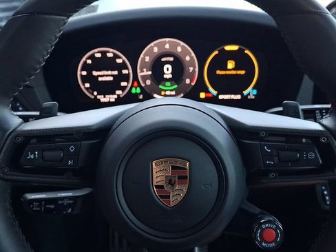 Certified 2025 Porsche 911 Carrera 4 GTS AWD/4WD image 23