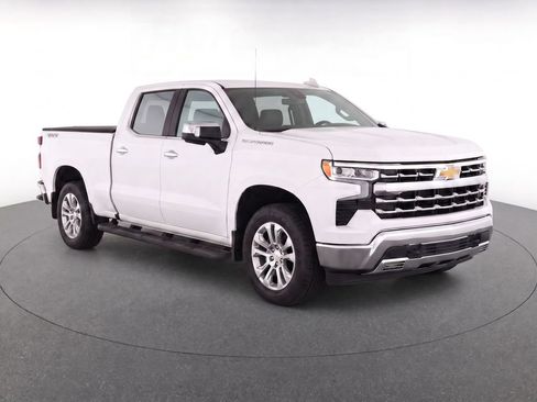 Used 2025 Chevrolet Silverado 1500 LTZ w/ LTZ Premium Package AWD/4WD image 7