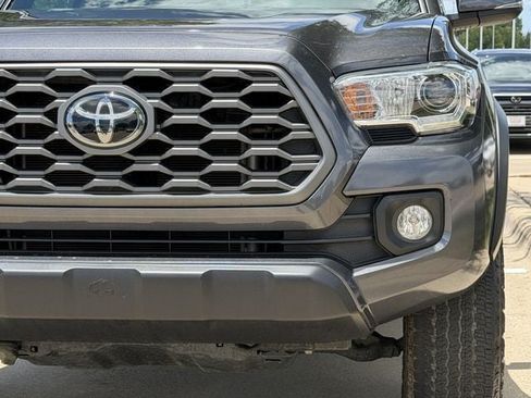 Used 2023 Toyota Tacoma TRD Off-Road RWD image 9