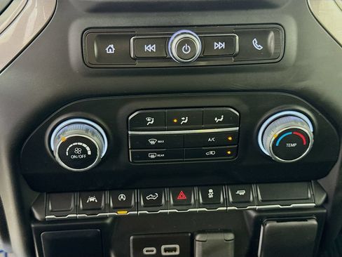 Used 2024 Chevrolet Silverado 1500 Custom RWD image 19