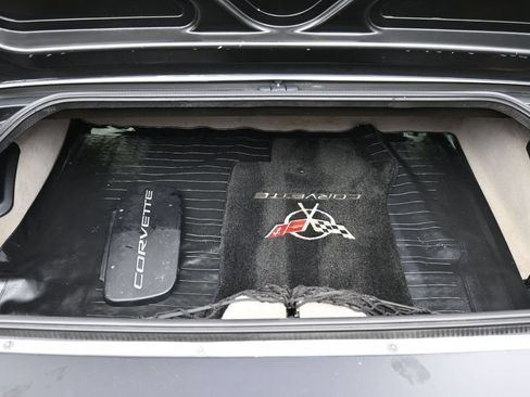 Used 2002 Chevrolet Corvette Convertible w/ Preferred Equipment Group2 RWD image 19