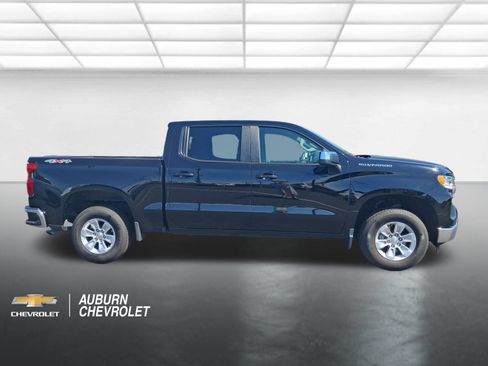 Certified 2025 Chevrolet Silverado 1500 LT AWD/4WD image 2