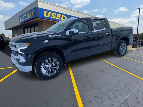 Used 2023 Chevrolet Silverado 1500 LT image 8