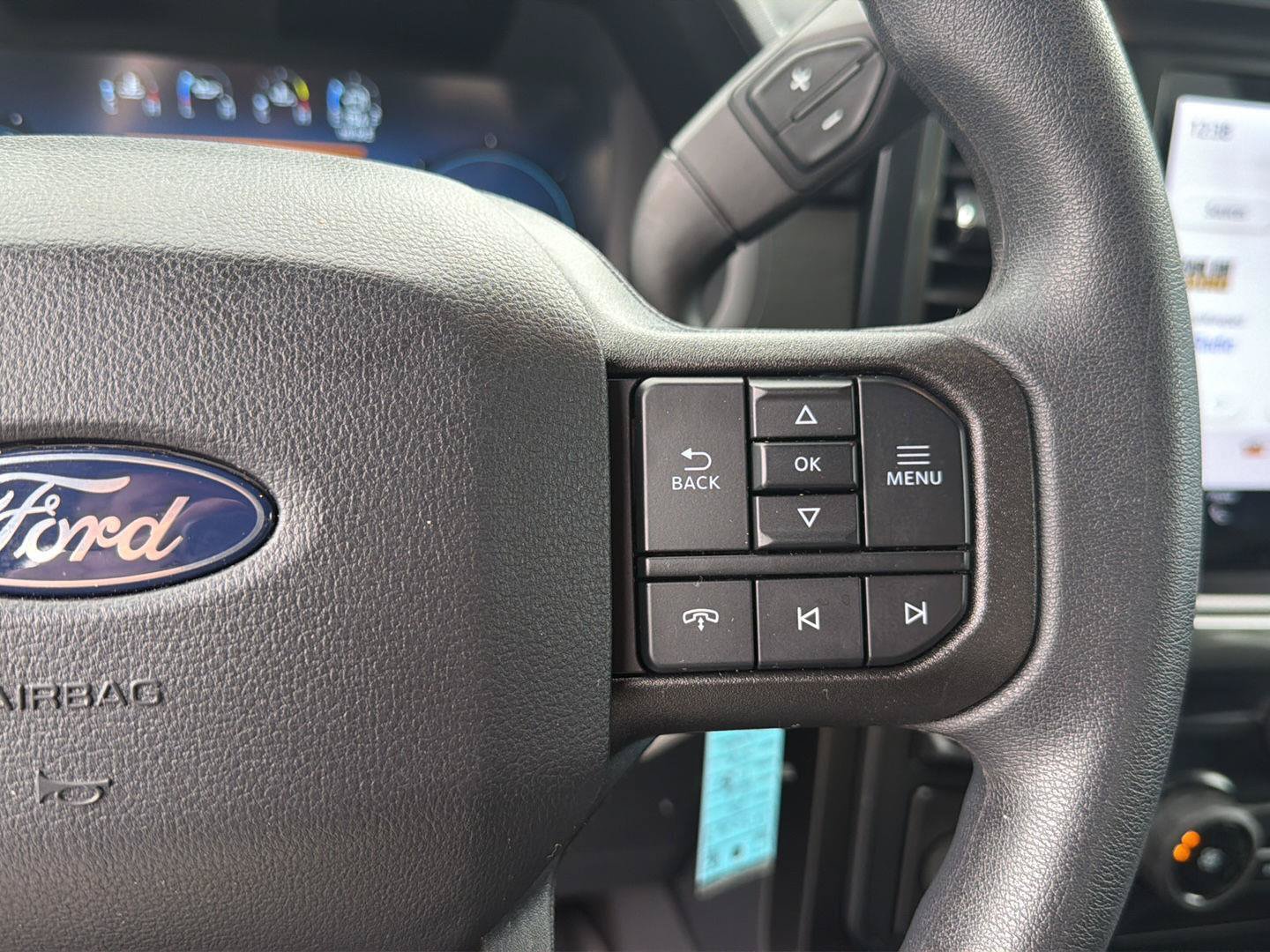 Used 2025 Ford F150 STX w/ Equipment Group 200A RWD image 22