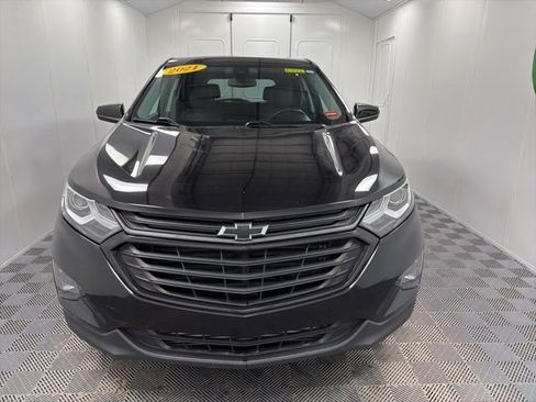 Used 2021 Chevrolet Equinox LT AWD/4WD image 2