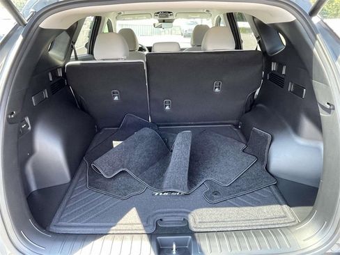 New 2026 Hyundai Tucson SEL image 8