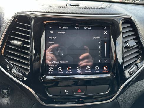 Used 2020 Jeep Cherokee Limited AWD/4WD image 71