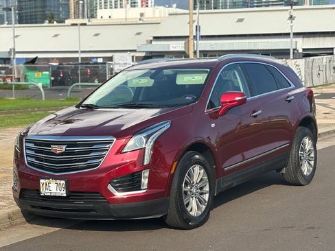 Used 2017 Cadillac XT5 Luxury image 1