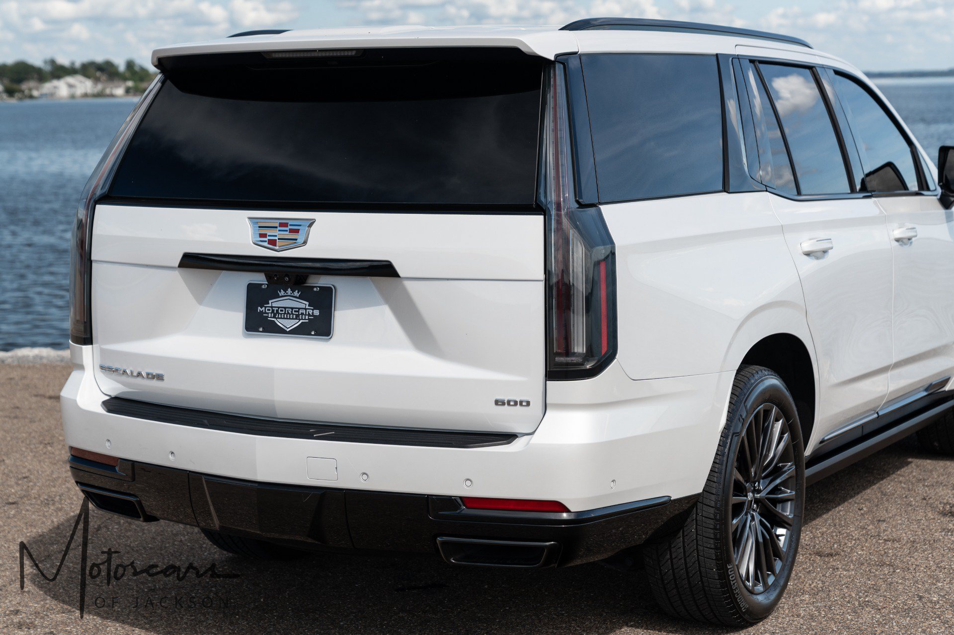 Used 2025 Cadillac Escalade Sport Platinum RWD image 38