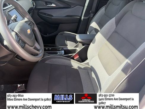 Used 2023 Chevrolet TrailBlazer LT FWD image 10