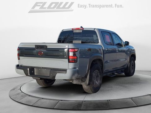 Used 2025 Nissan Frontier PRO-4X image 7