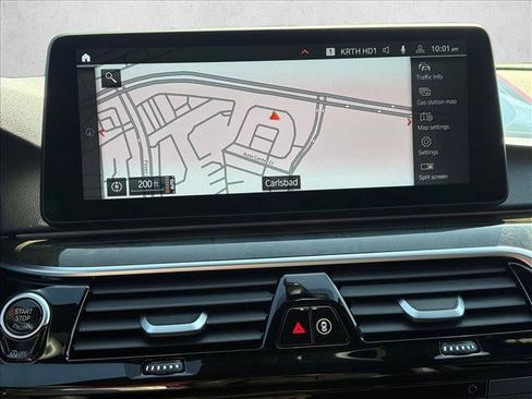 Used 2023 BMW 530i image 13