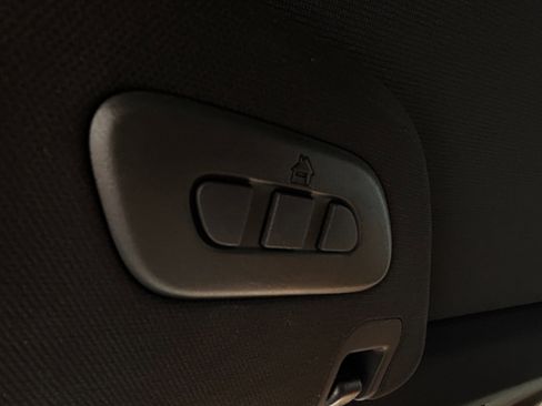 Used 2014 Chevrolet Corvette Stingray Convertible w/ 3LT Preferred Equipment Group image 33