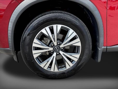 Used 2023 Nissan Rogue SV w/ SV Premium B Package AWD/4WD image 34