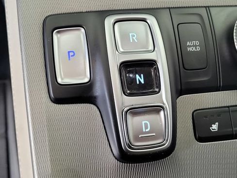 Used 2021 Hyundai Palisade Limited w/ Winter Package AWD/4WD image 19