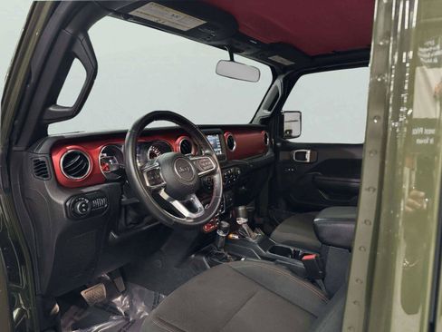 Used 2021 Jeep Gladiator Rubicon w/ Trailer Tow Package AWD/4WD image 25